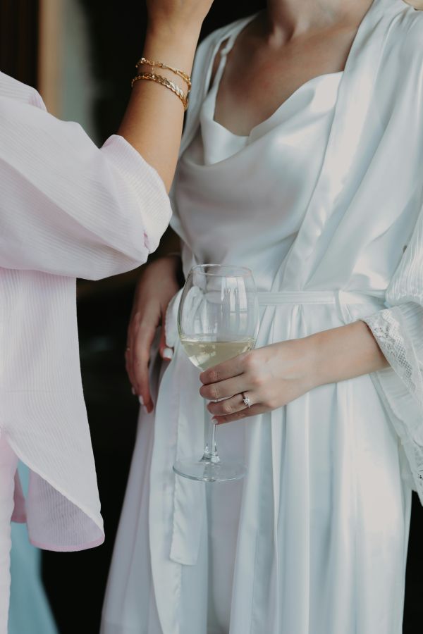 Peignoir en satin pour femme : le luxe au quotidien